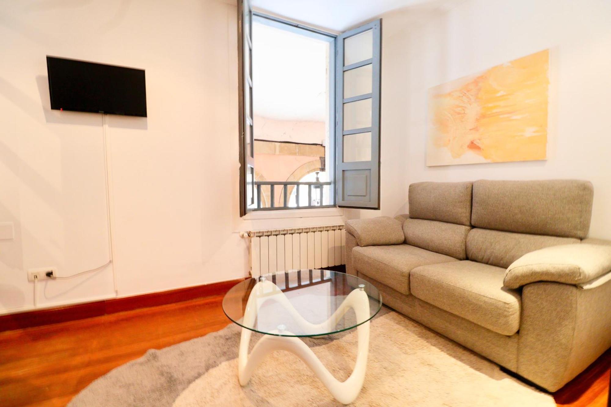 Apartamento Plaza Consti, Heart Of The Old Town